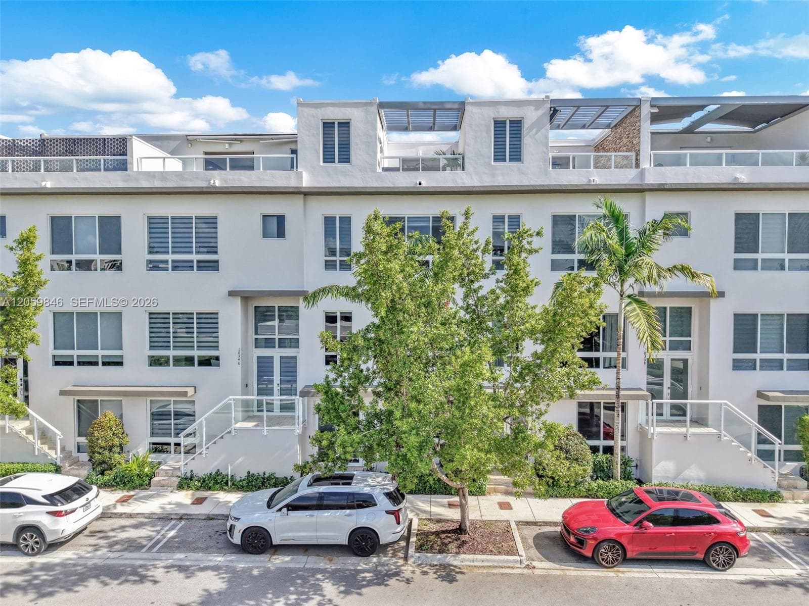 10350 NW 64th St, Doral FL 33178