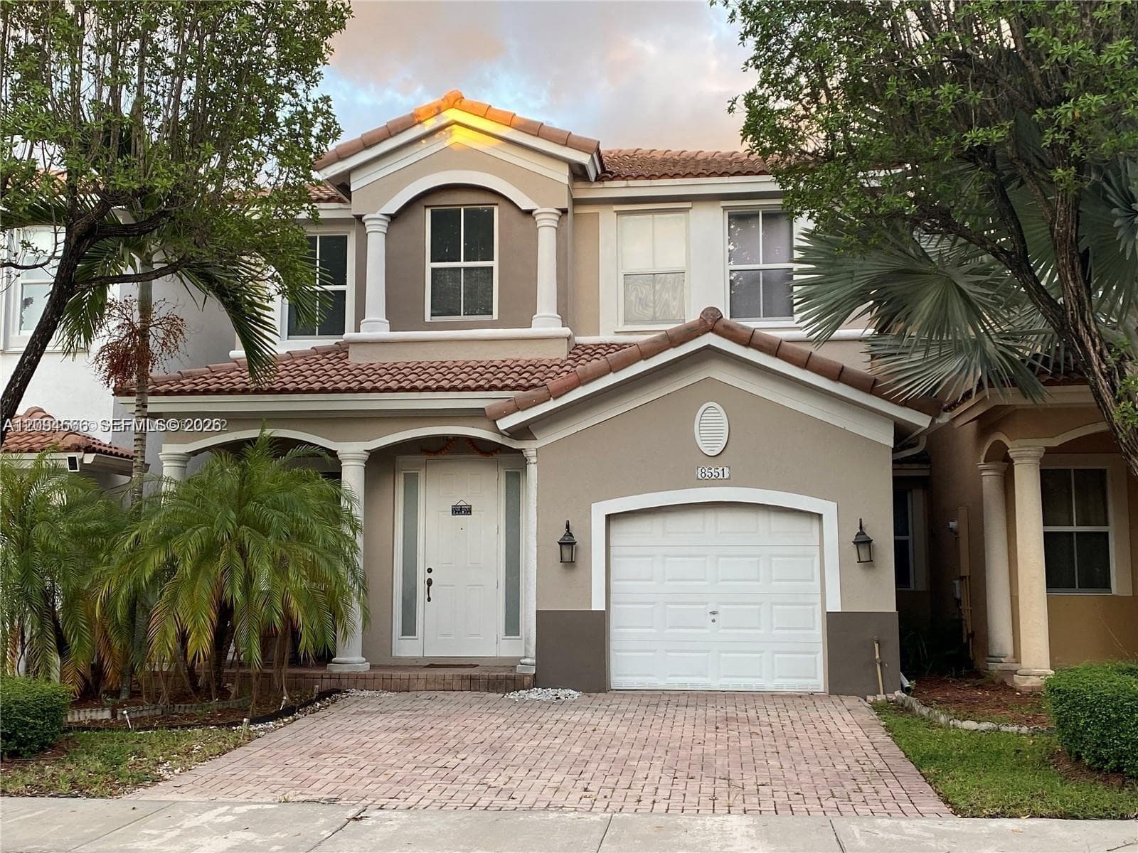 8551 NW 108th Ct, Doral FL 33178