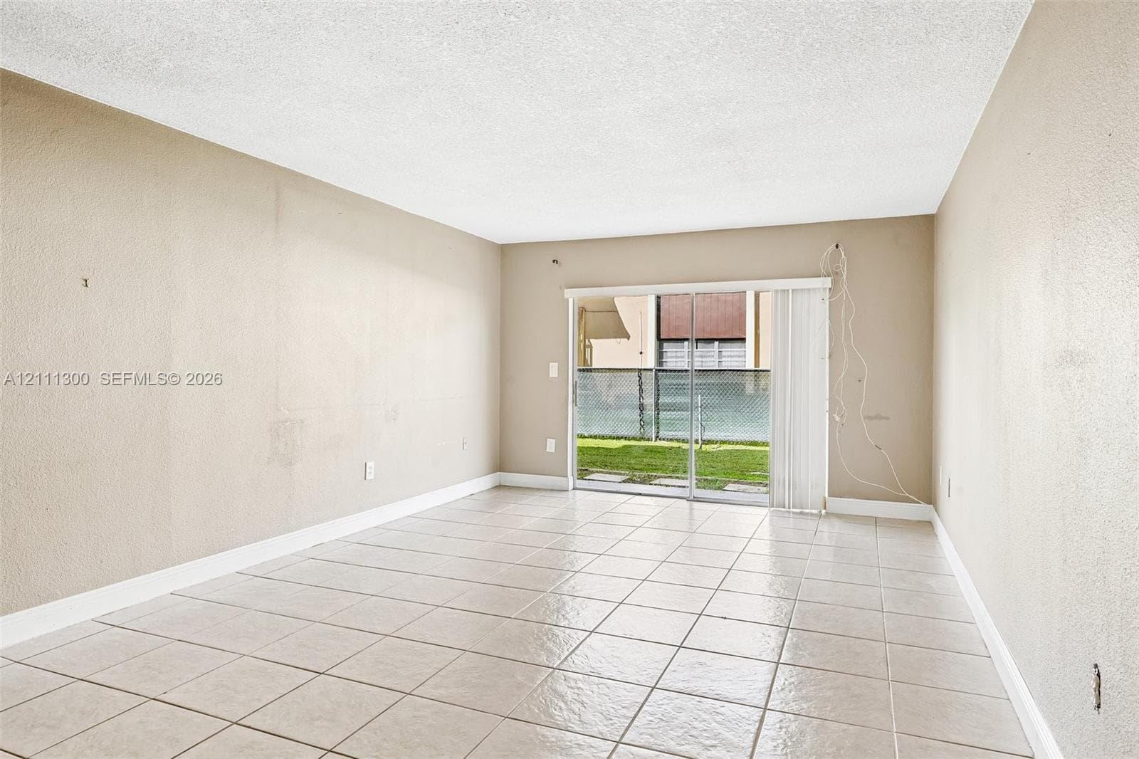 5400 SW 77th Ct # 1J, Miami FL 33155